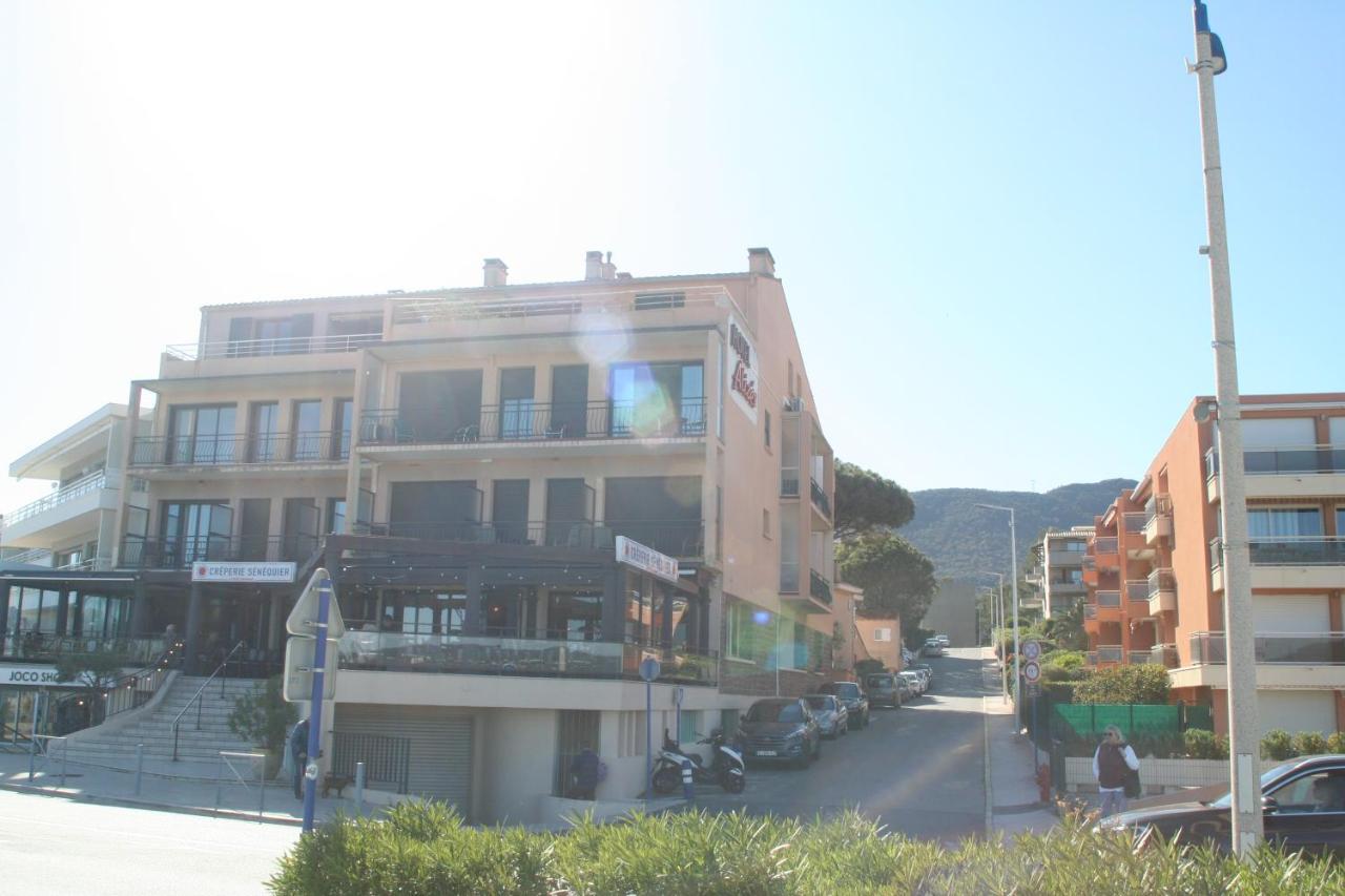 2 Pieces 30 Metres De La